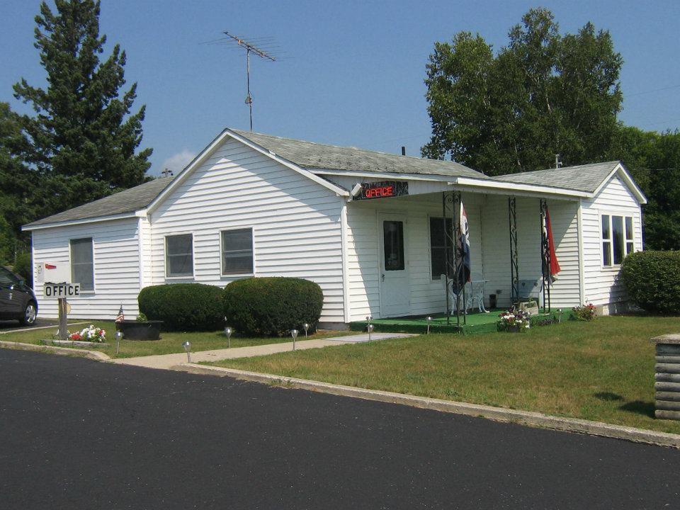 Chapel Hill Motel Brevort Exterior foto